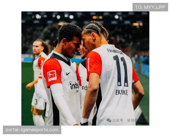 法兰克福逆转弗赖堡,科洛·穆阿尼式反击基因在格策身上延续 法兰克福逆转弗赖堡,科洛·穆阿尼式反击基因在格策身上延续